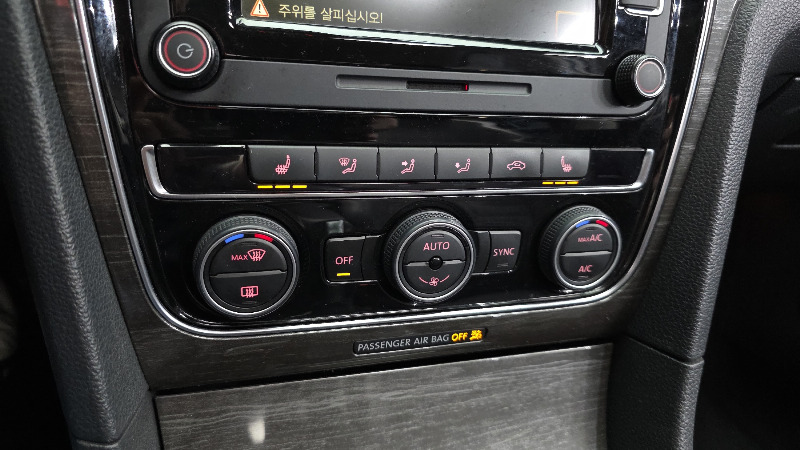 car Volkswagen Passat id62826 photo #18