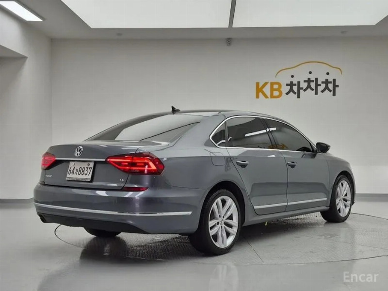 car Volkswagen Passat id62827 photo #4