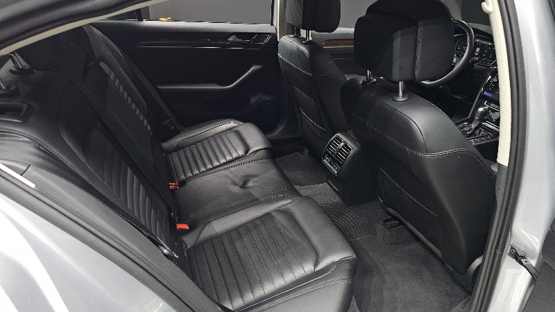 car Volkswagen Passat id62828 photo #29