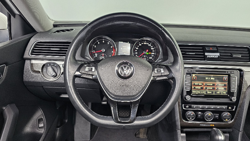 car Volkswagen Passat id62830 photo #17
