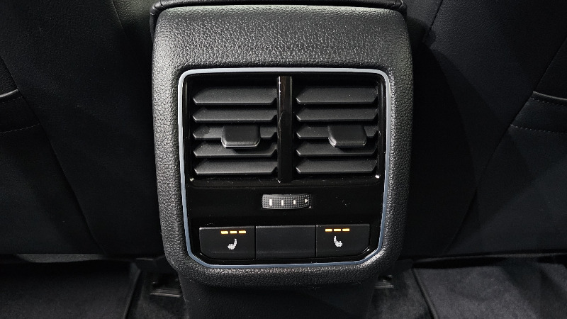 car Volkswagen Passat id62830 photo #28