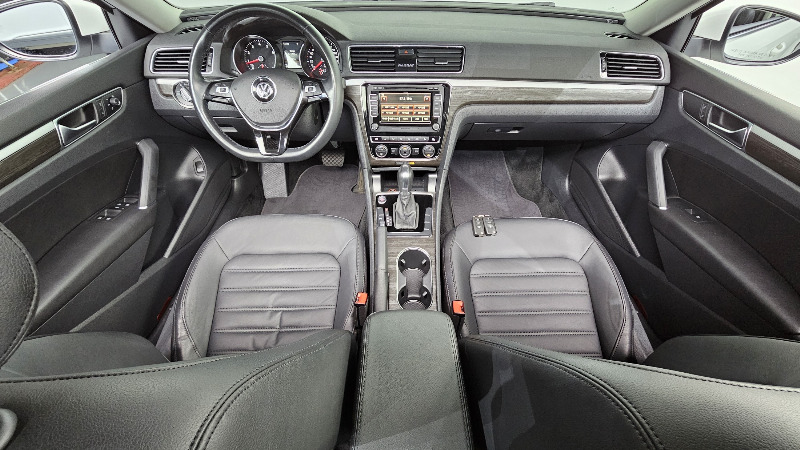 car Volkswagen Passat id62830 photo #7