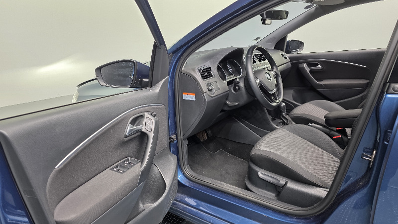 car Volkswagen Polo id62831 photo #10