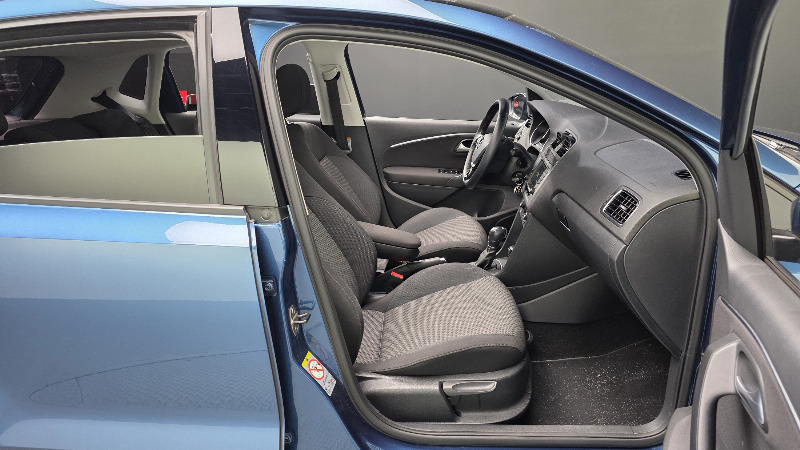 car Volkswagen Polo id62831 photo #11