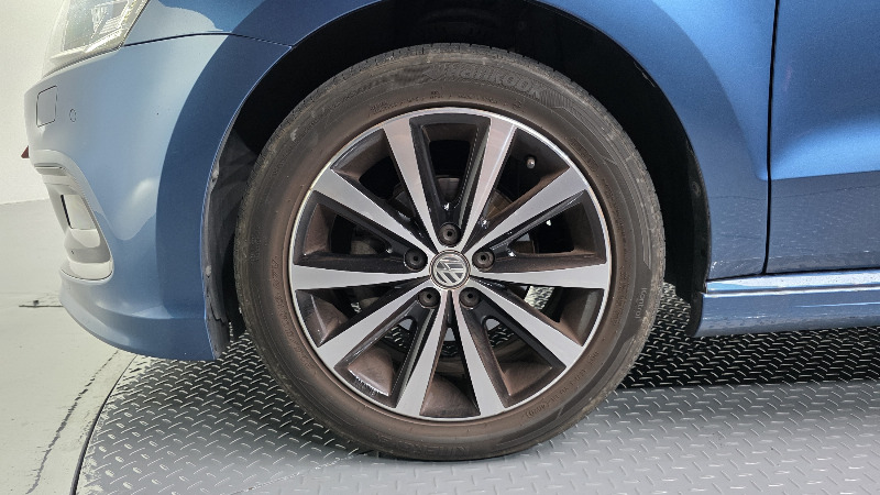 car Volkswagen Polo id62831 photo #5