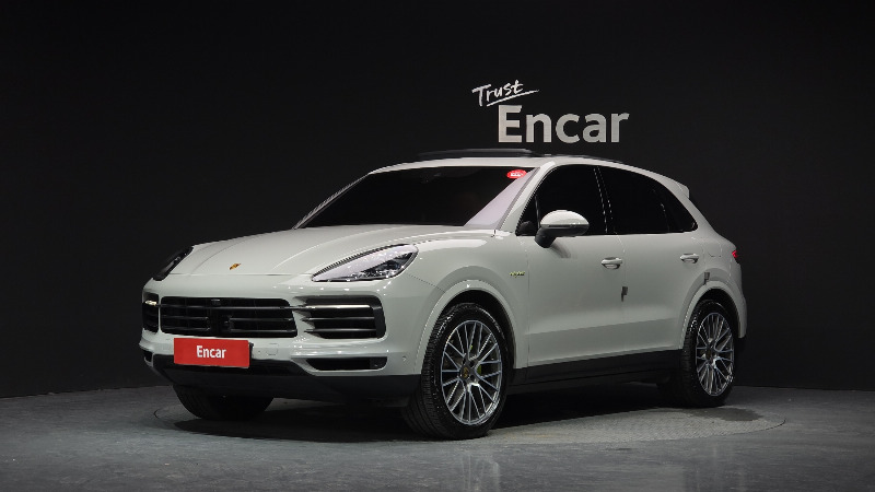 car Porsche Cayenne id62844 main photo