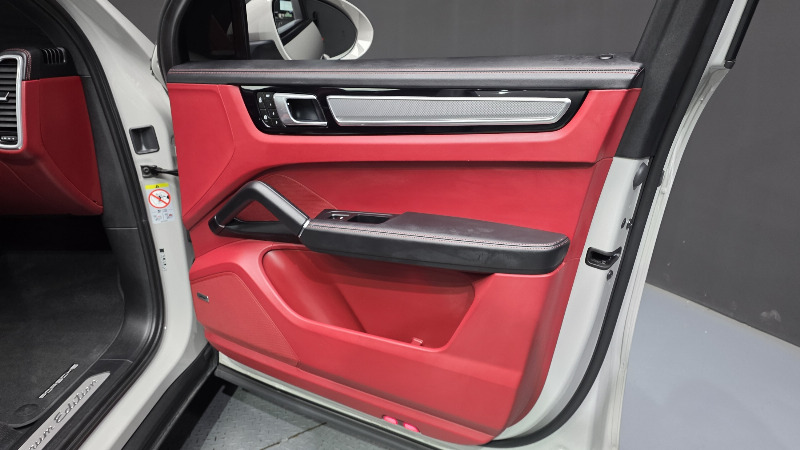 car Porsche Cayenne id62844 photo #24