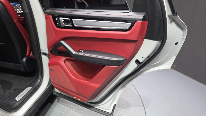 car Porsche Cayenne id62844 photo #25