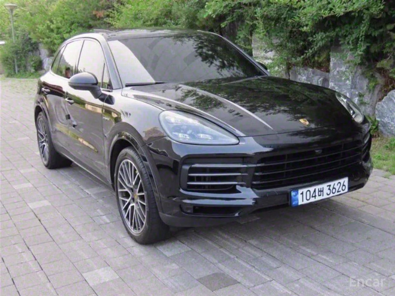 car Porsche Cayenne id62845 main photo