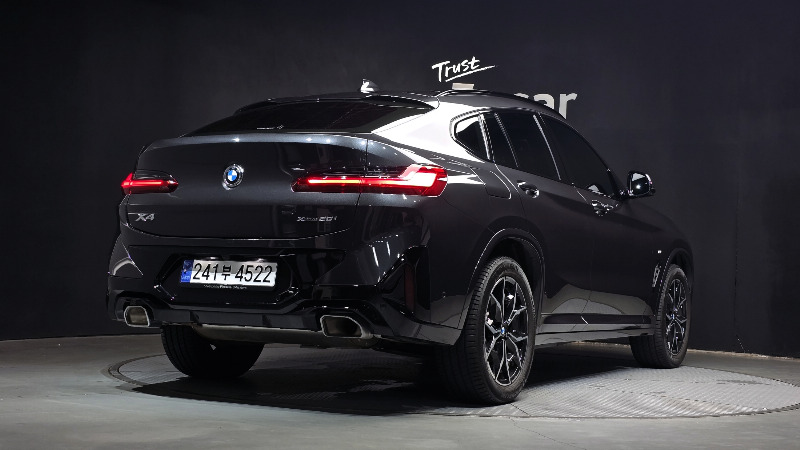 car BMW X4 id62846 photo #2