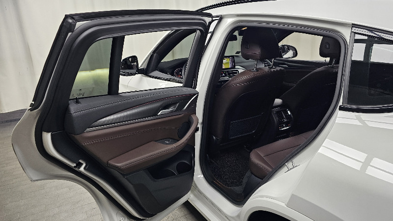 car BMW X4 id62852 photo #19