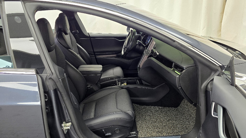 car Tesla Model S id62860 photo #11