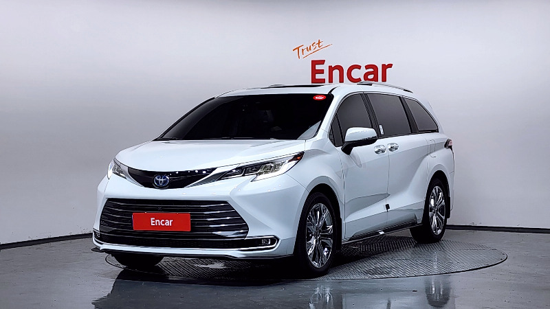 car Toyota Sienna id62870 main photo