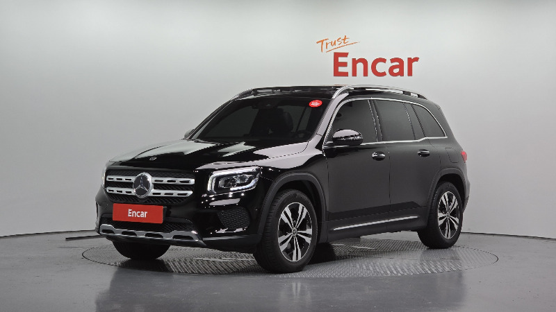 car Mercedes Benz GLB id62881 main photo