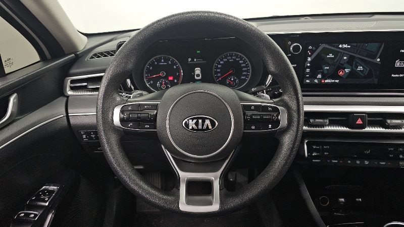 car KIA K5 id62890 photo #13