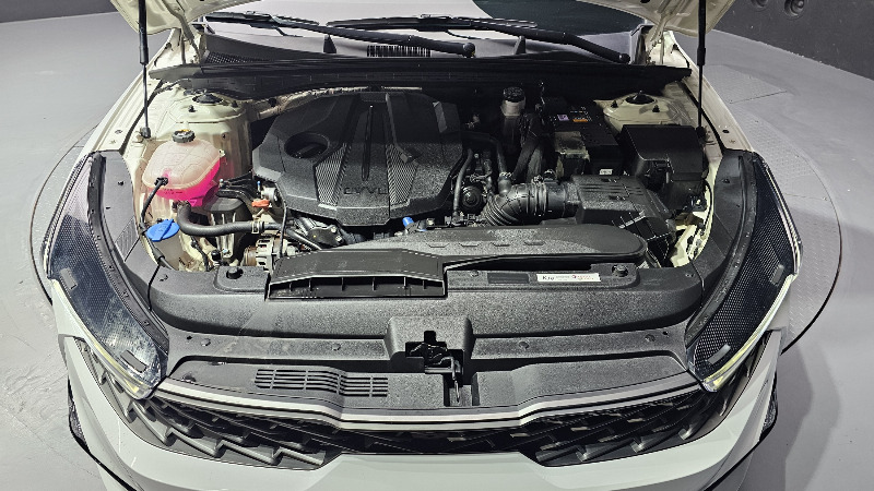 car KIA K5 id62891 photo #6