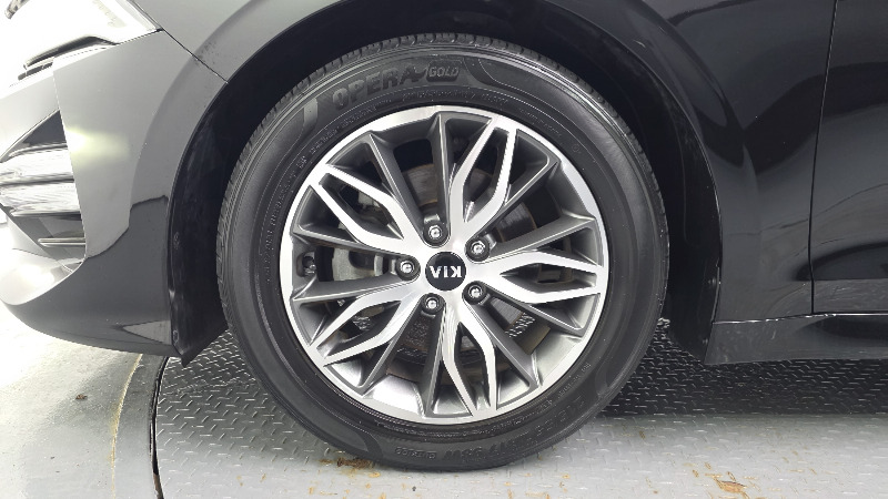 car KIA K5 id62902 photo #5