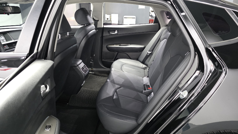 car KIA K5 id62928 photo #11