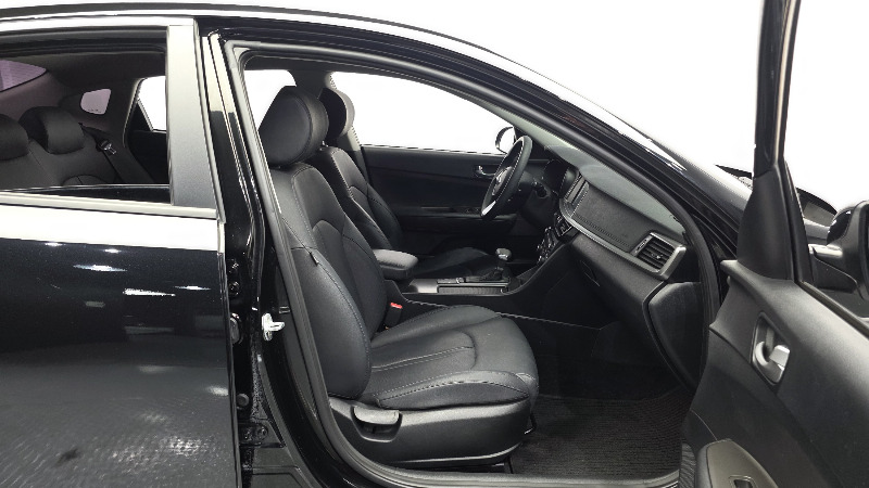 car KIA K5 id62928 photo #26