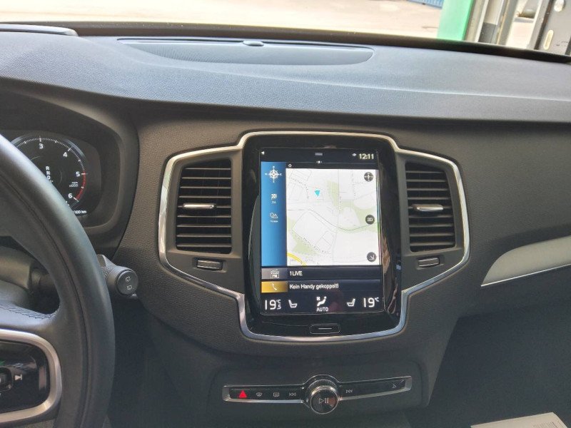 car Volvo XC90 id63018 photo #17