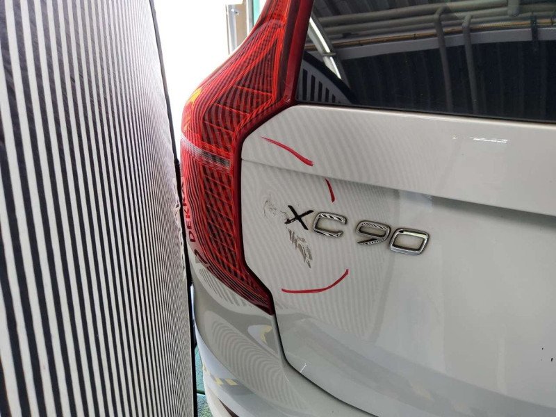 car Volvo XC90 id63018 photo #26