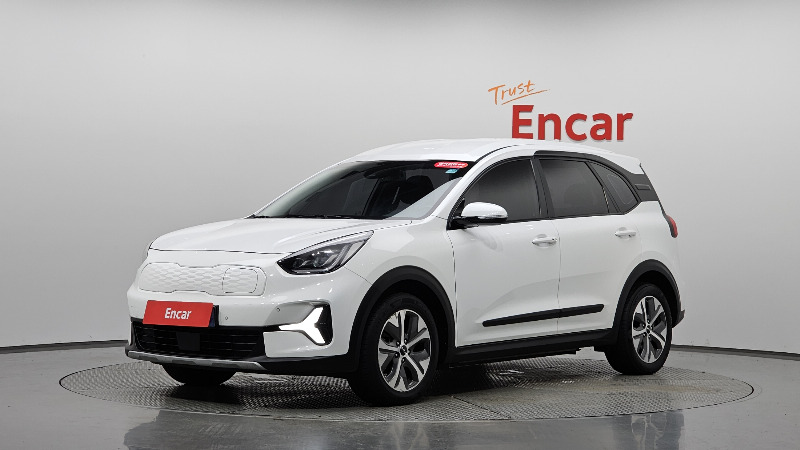 car KIA Niro id63353 main photo