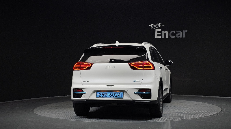 car KIA Niro id63361 photo #4