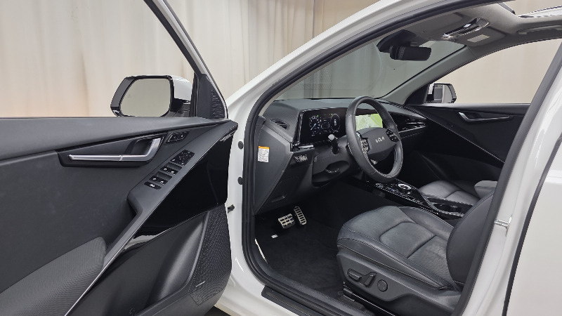 car KIA Niro id63364 photo #10