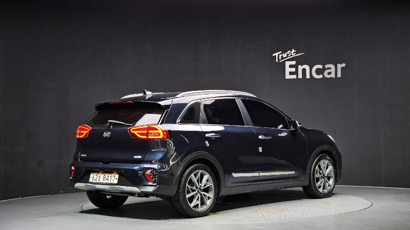 car KIA Niro id63376 photo #2