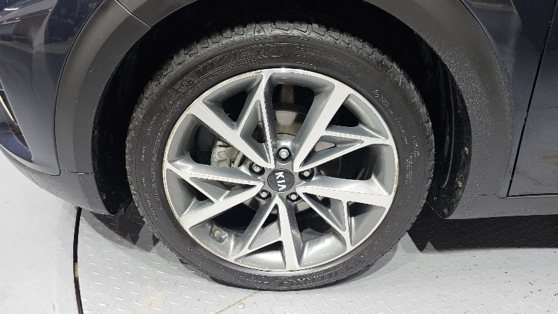 car KIA Niro id63376 photo #5