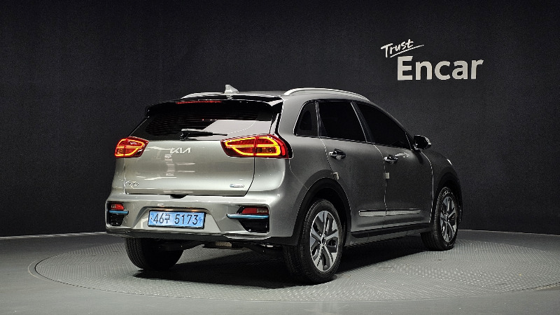 car KIA Niro id63378 photo #2