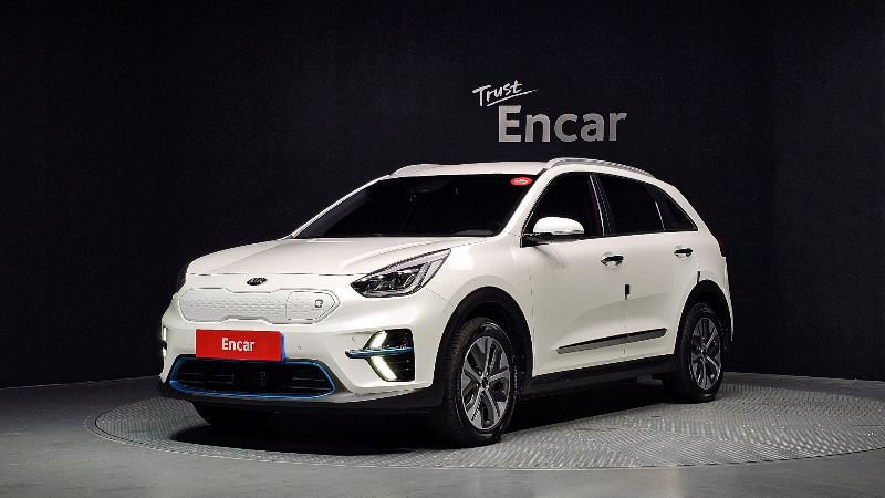 car KIA Niro id63379 main photo