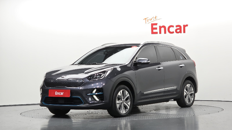 car KIA Niro id63385 main photo