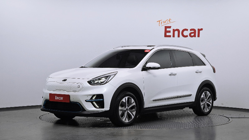 car KIA Niro id63395 main photo