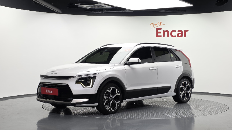 car KIA Niro id63396 main photo