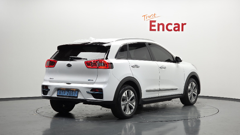 car KIA Niro id63398 photo #2