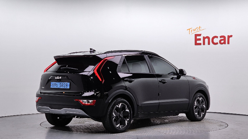 car KIA Niro id63399 photo #2