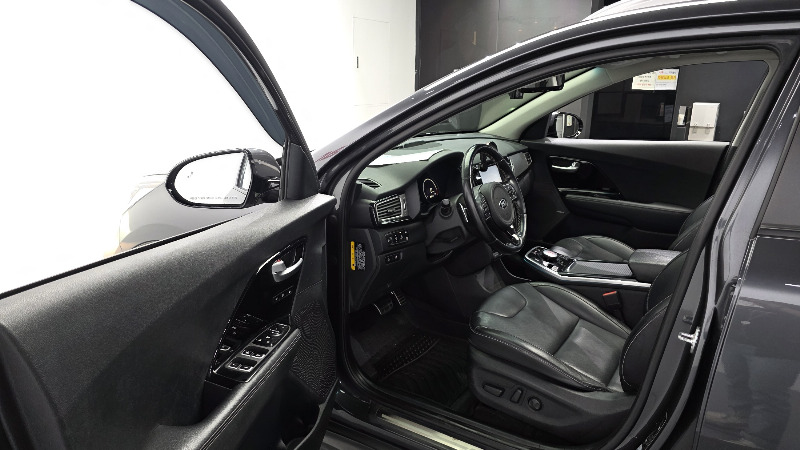 car KIA Niro id63403 photo #10