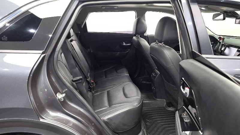 car KIA Niro id63403 photo #12