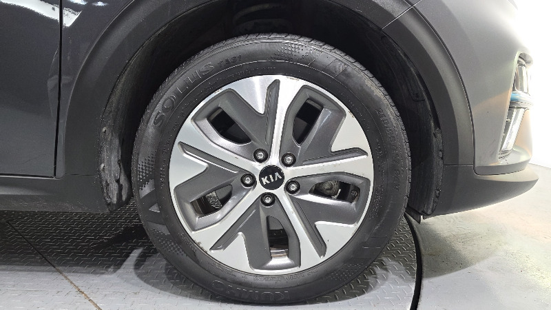 car KIA Niro id63403 photo #21