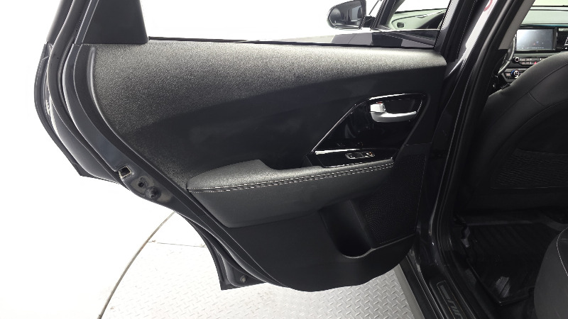 car KIA Niro id63403 photo #25