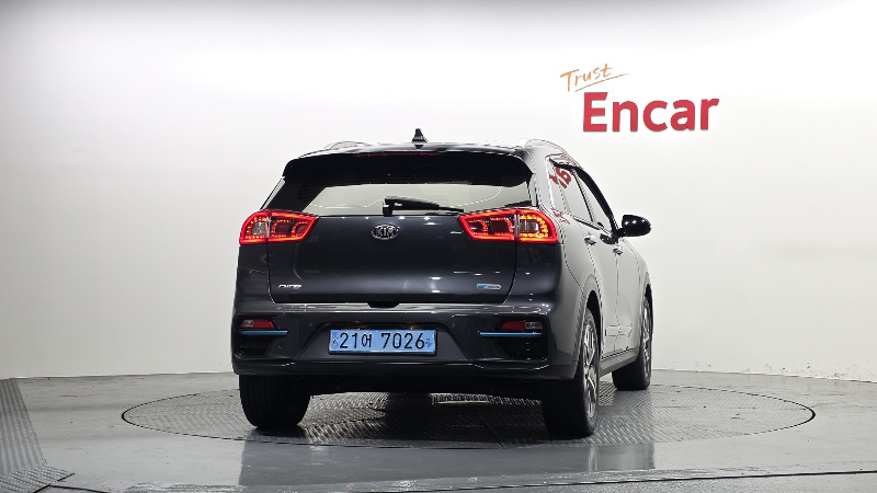 car KIA Niro id63403 photo #4