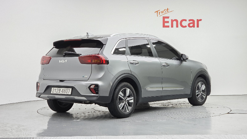 car KIA Niro id63444 photo #2