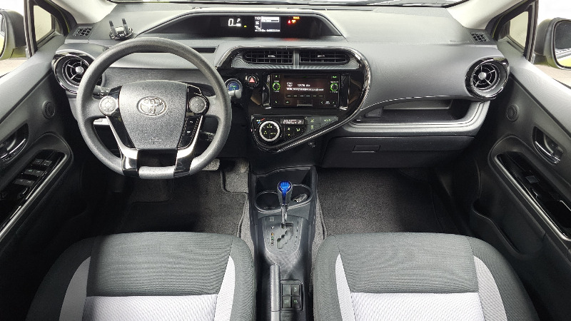 car Toyota Prius id63449 photo #7
