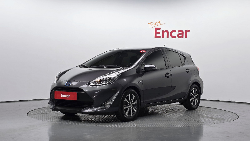 car Toyota Prius id63452 main photo