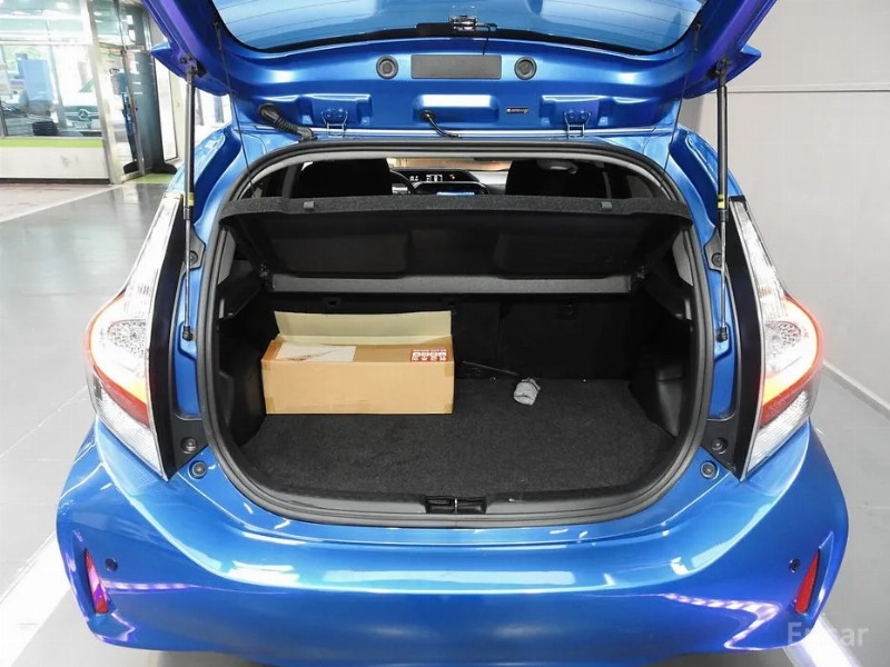 car Toyota Prius id63455 photo #10