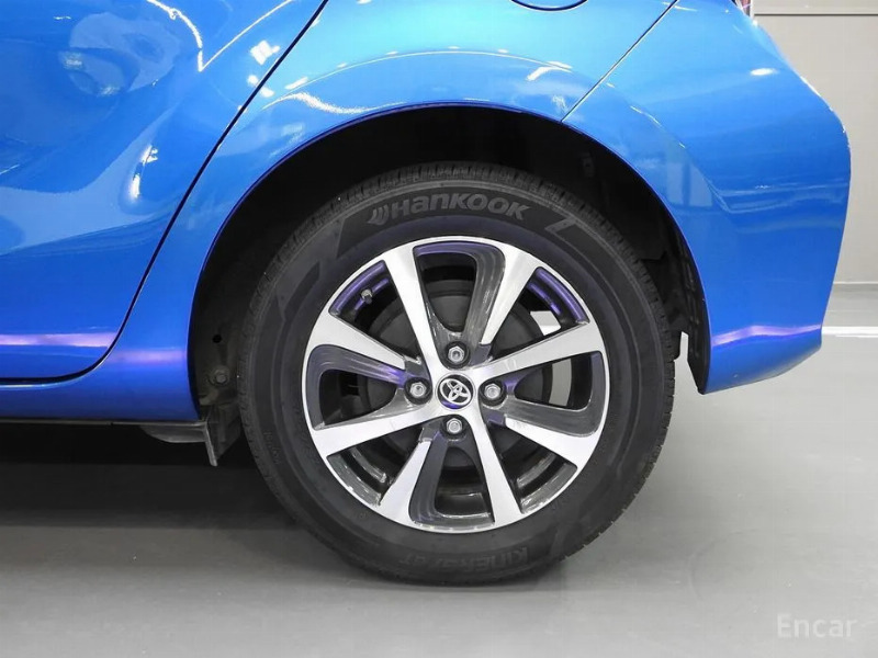 car Toyota Prius id63455 photo #5