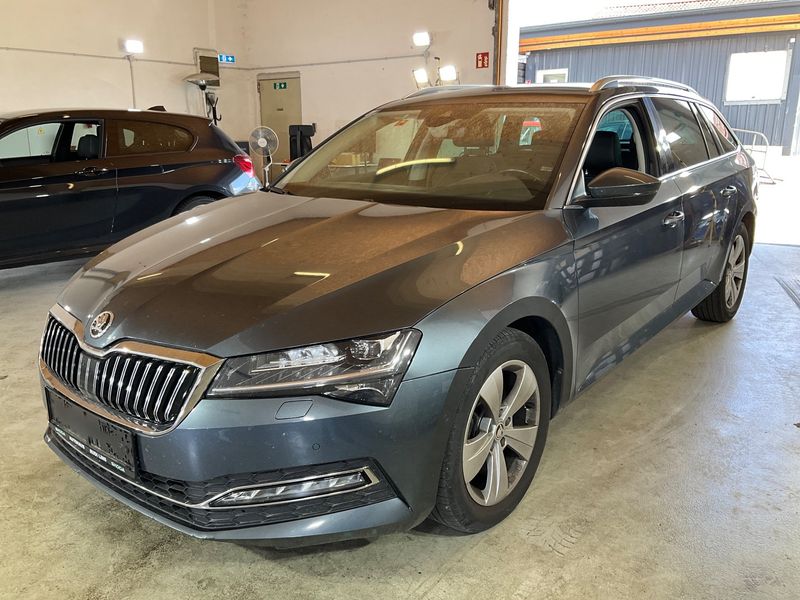 car Skoda Superb id63491 main photo
