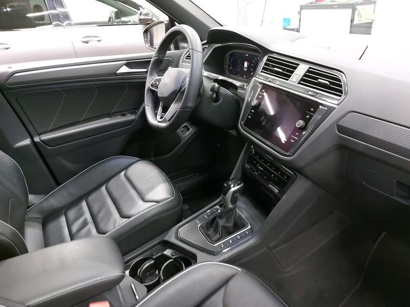 car Volkswagen Tiguan id63624 photo #5