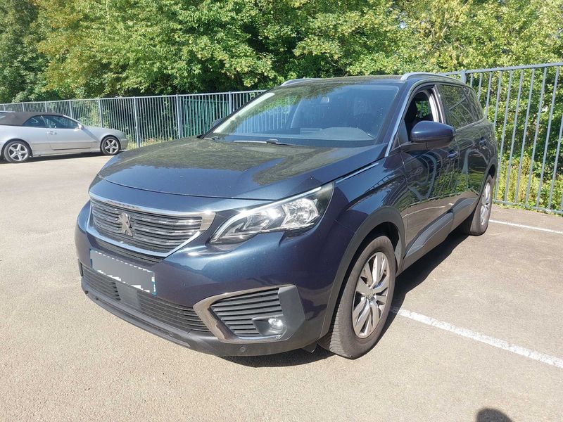car Peugeot 5008 id63671 main photo